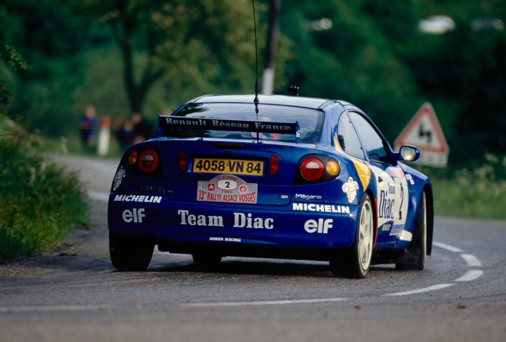 Megane Maxi - sport-collection-2026 | Peugeot et Renault