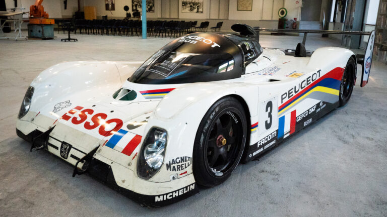 Peugeot 905