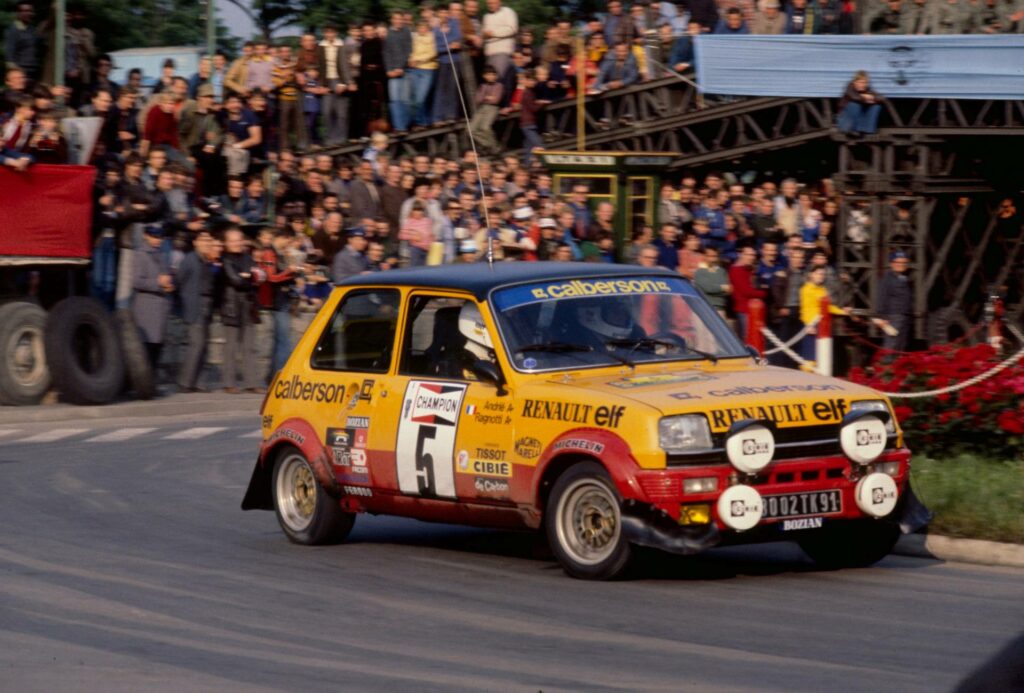 R5 Alpine Groupe 2 - sport-collection-2026 | Peugeot et Renault